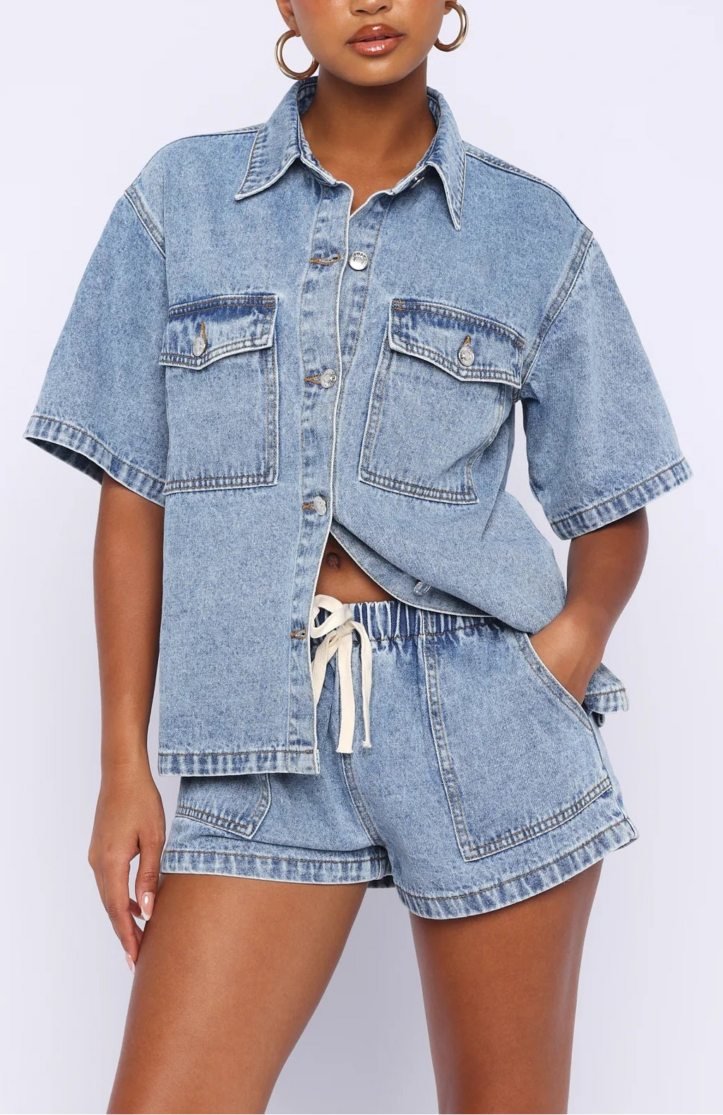 Eyvette Boutique Denim Daydream Button Up Shirt - Mid Blue